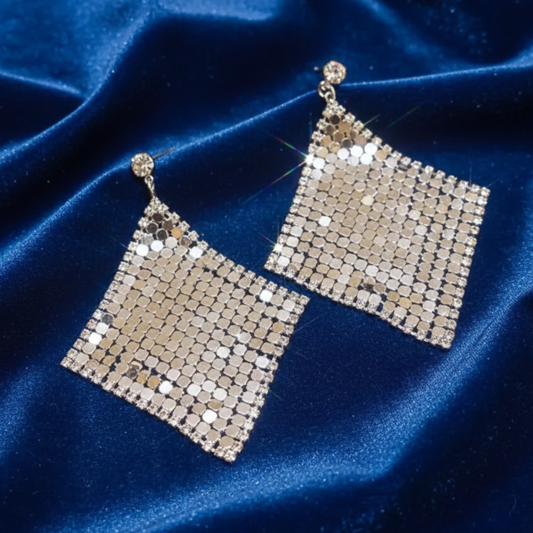 Classic Silver Earrings – Timeless Everyday Elegance